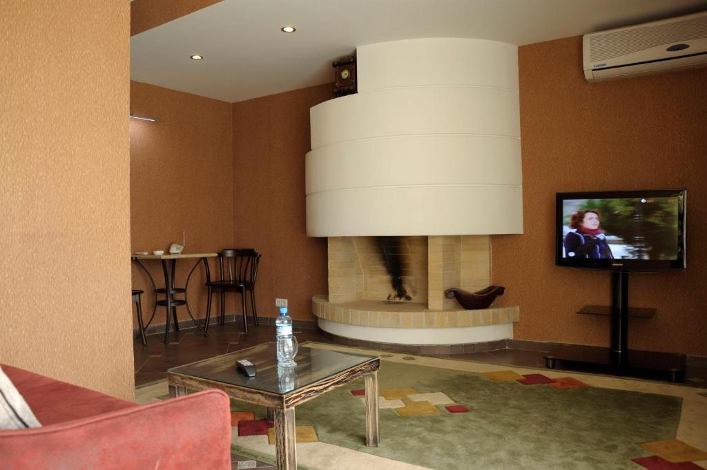 Prestige Palace - Esquisse Hotel Tbilisi ห้อง รูปภาพ