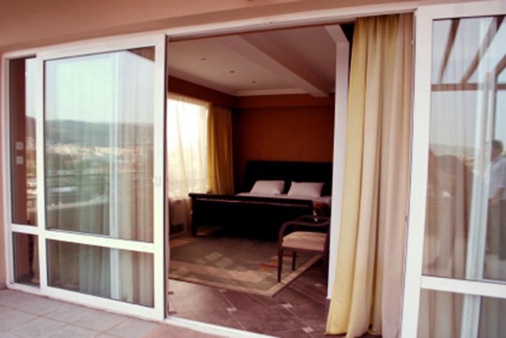 Prestige Palace - Esquisse Hotel Tbilisi ห้อง รูปภาพ