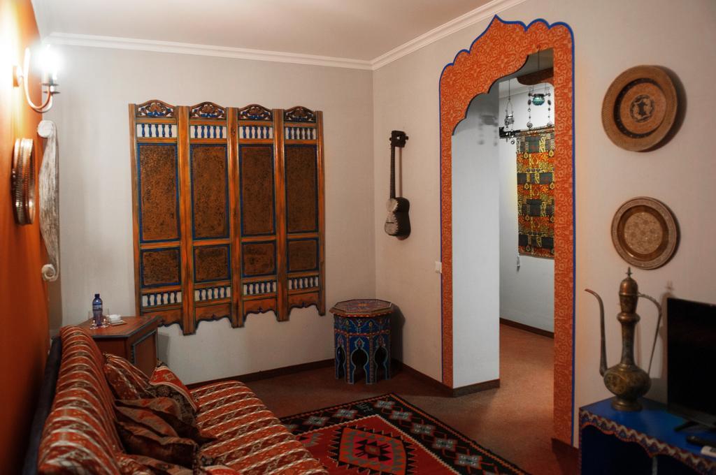Prestige Palace - Esquisse Hotel Tbilisi ภายนอก รูปภาพ